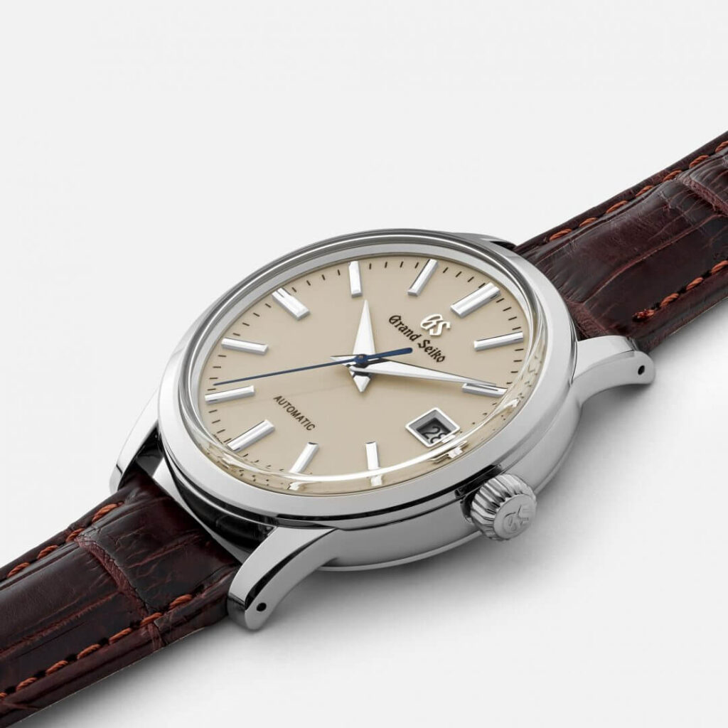 Parts of the Horology Lessons Analog Watch 3 Parts of the Horology Lessons Analog Watch