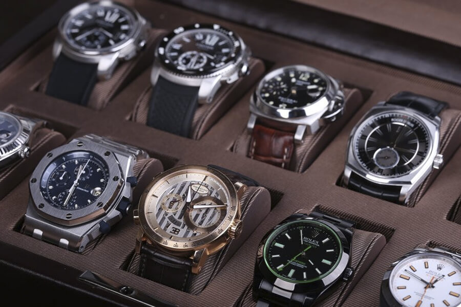 Should I Buy an Expensive or Luxury Watch?