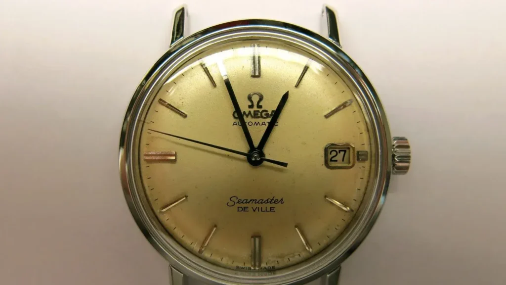 Important Details to Consider When Buying a Vintage Watch 2 omega de ville Important Details to Consider When Buying a Vintage Watch